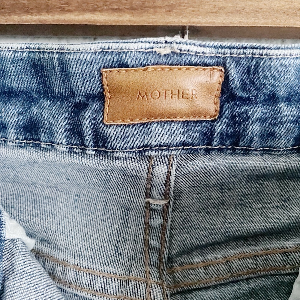 MOTHER Jeans 26 || High Waisted Looker Until Next Time Medium Wash - Picture 4 of 9